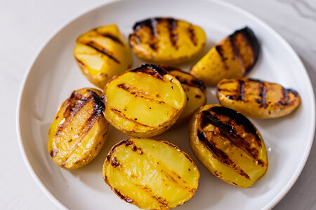 Картофель на гриле