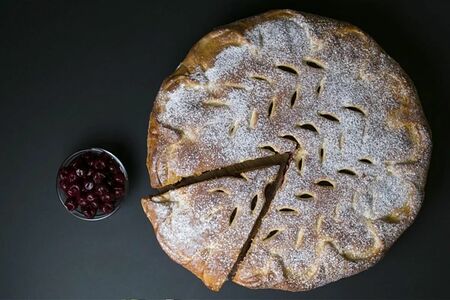 Осетинский пирог с вишней