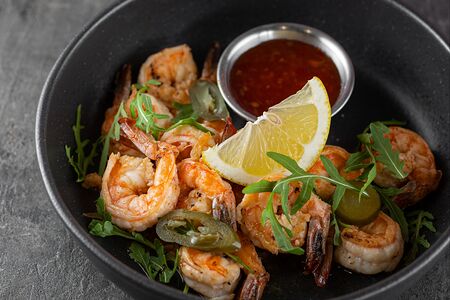 Жареные тигровые креветки