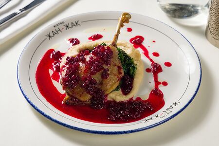 Утиная ножка с пюре из картофеля