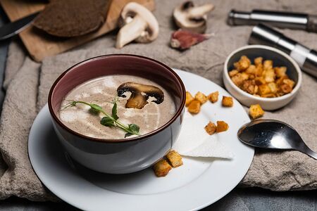 Салат и суп