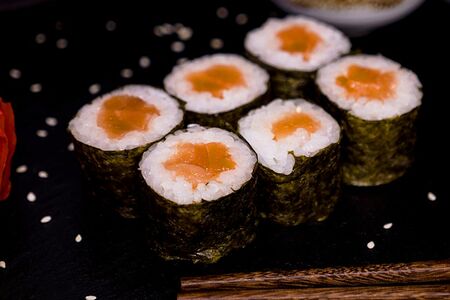 Ролл Классик лосось