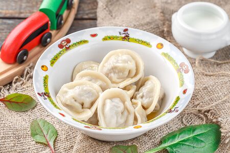 Пельмени с говядиной и свининой