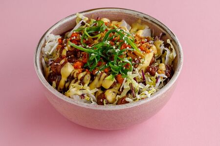 Донбури с курицей карааге