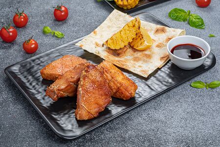 Стейк из тунца