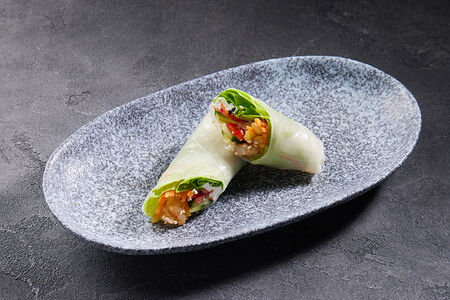 Спринг-ролл с овощами и креветкой