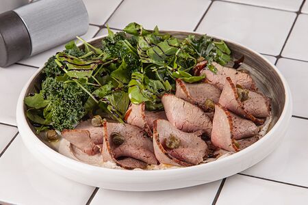 Мясной салат