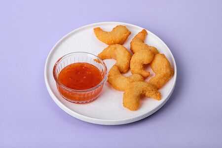 Креветки темпура с соусом Манго-чили