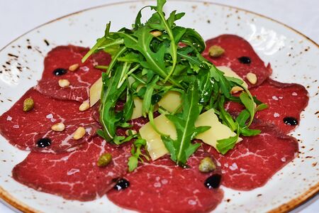 Карпаччо из говяжьей вырезки