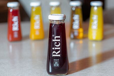 Сок Rich Вишня