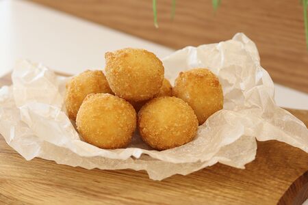 Сырные шарики макси