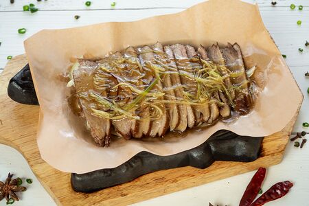 Утиная грудка в имбирном соусе