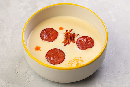 Сырный суп с пеперони