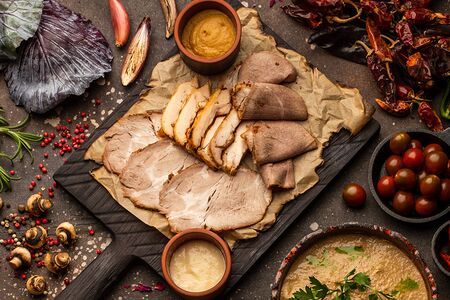 Ассорти мясное