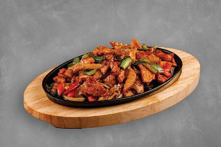 Мин Жан Джи ру (Курица с картошкой и с грибами)