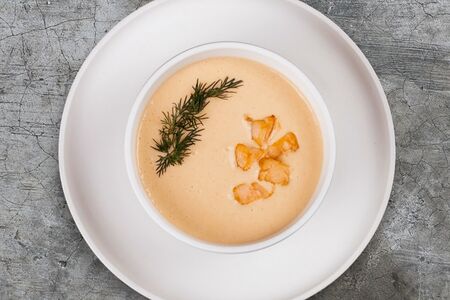 Крем-суп с лососем