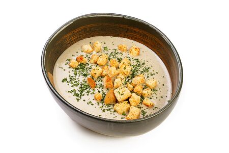 Крем-суп из шампиньонов с гренками