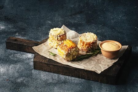 Кукуруза с сыром пармезан