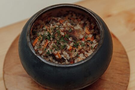 Гречневая каша, разваренная с говядиной