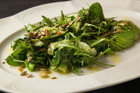 Зеленый салат