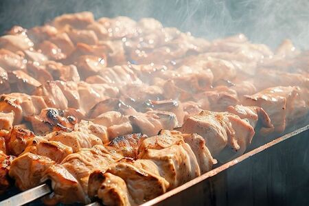 Филе бедра индейки без костей на мангале