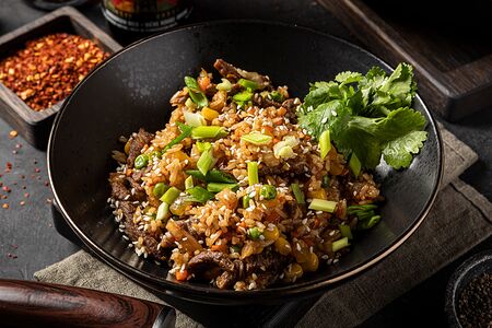 Рис с говядиной и овощами