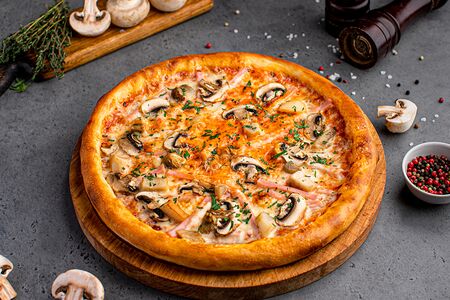 С лесными грибами большая