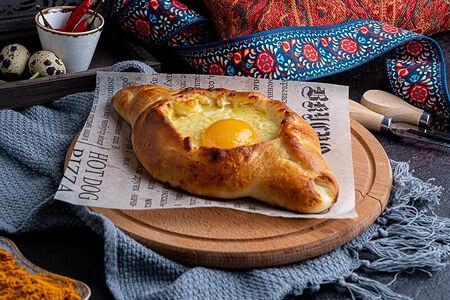 Хачапури по-аджарски