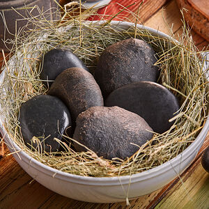 Каменные пирожки с копченым сыром