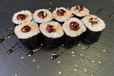 Роллы угорь