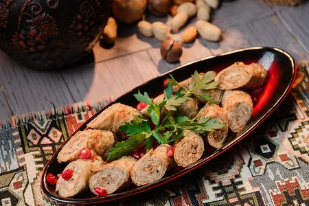 Жаренные рулетики из баклажанов