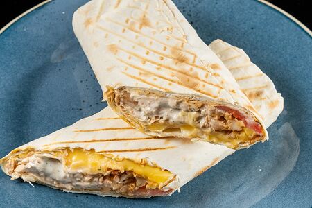 Шаурма с сыром большая