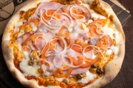 Пицца с курицей халяль