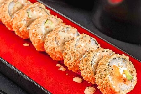 Гастро Филадельфия в темпуре и кунжутном соусе