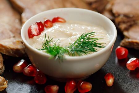 Cливочный соус с хреном