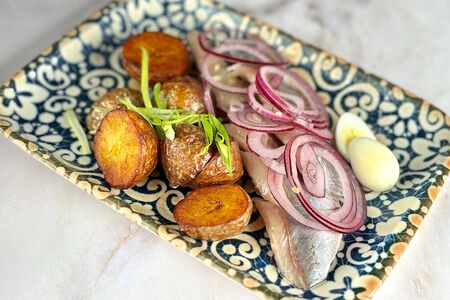 Сельдь с картофелем