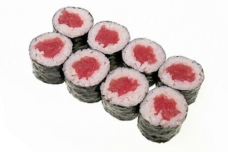 Маки с тунцом