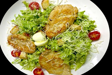 Цезарь с курицей