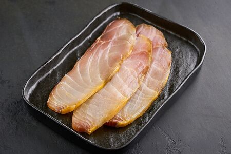 Осетрина холодного копчения