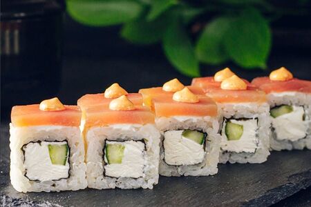 Ролл Филадельфия с тунцом