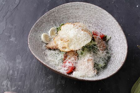 Цезарь с курицей