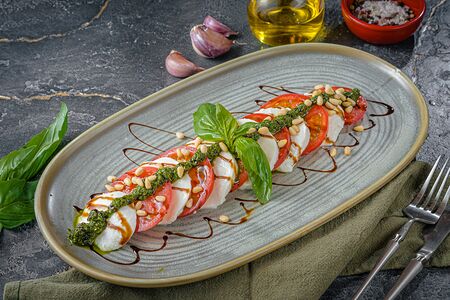 Салат Капрезе