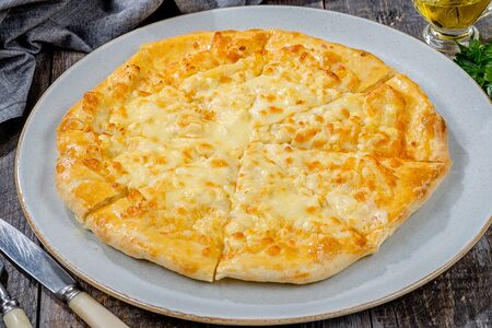 Хачапури по-имеретински