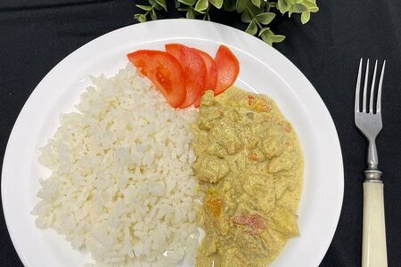 Рис с курицей карри