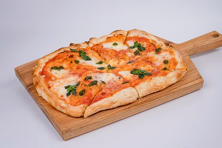 Римская пицца Маргарита 