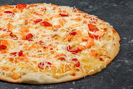 Пицца Нежный лосось