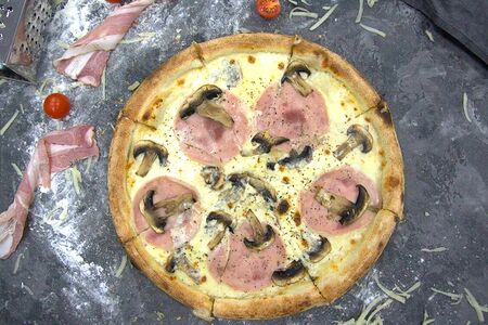 Ветчина с грибами