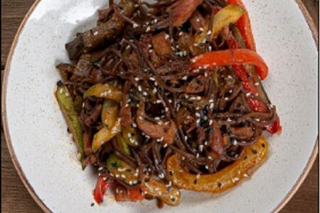 Лапша гречневая с курицей