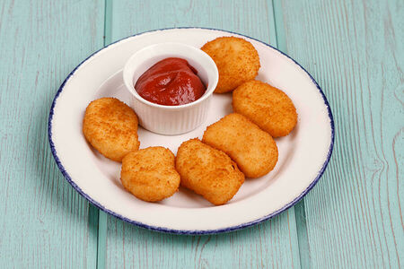 Куриные наггетсы