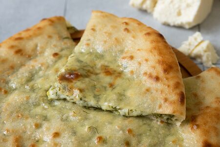 Осетинский пирог с сыром и зелёным луком